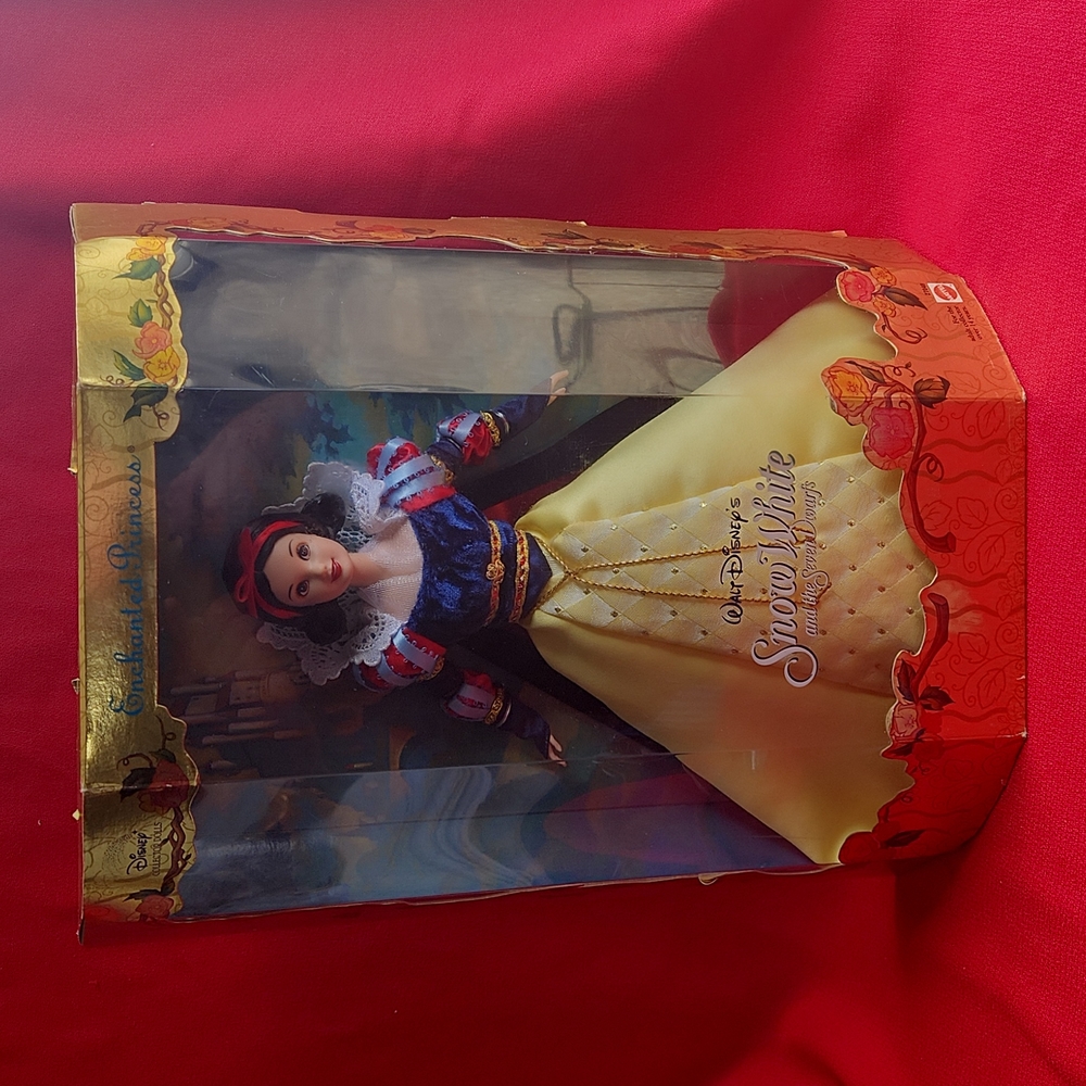 Vintage Barbie Snow White and The Seven Dawrfs